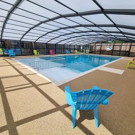 La Aux Papillons Bord Du De Peyre 7 Pp Piscine Chauffee